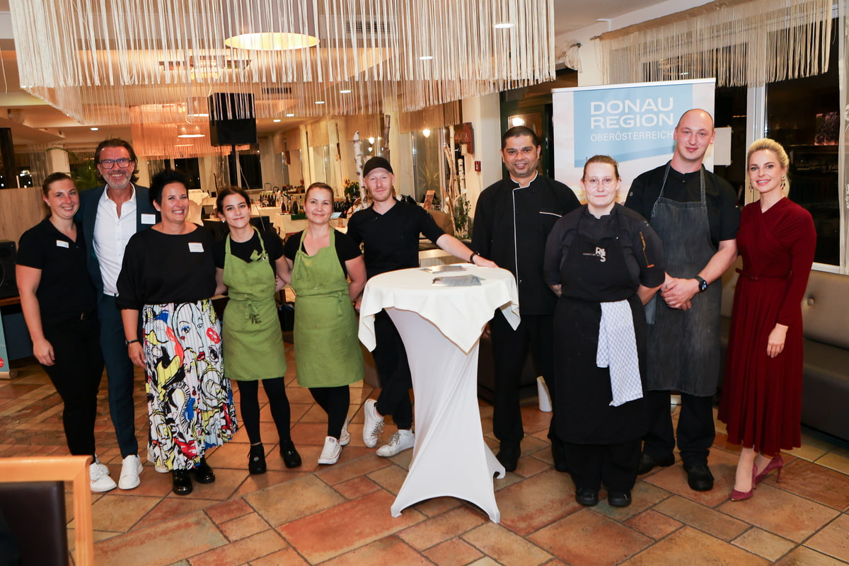 Team des Riverresorts Donauschlinge beim Jubiläumsabend